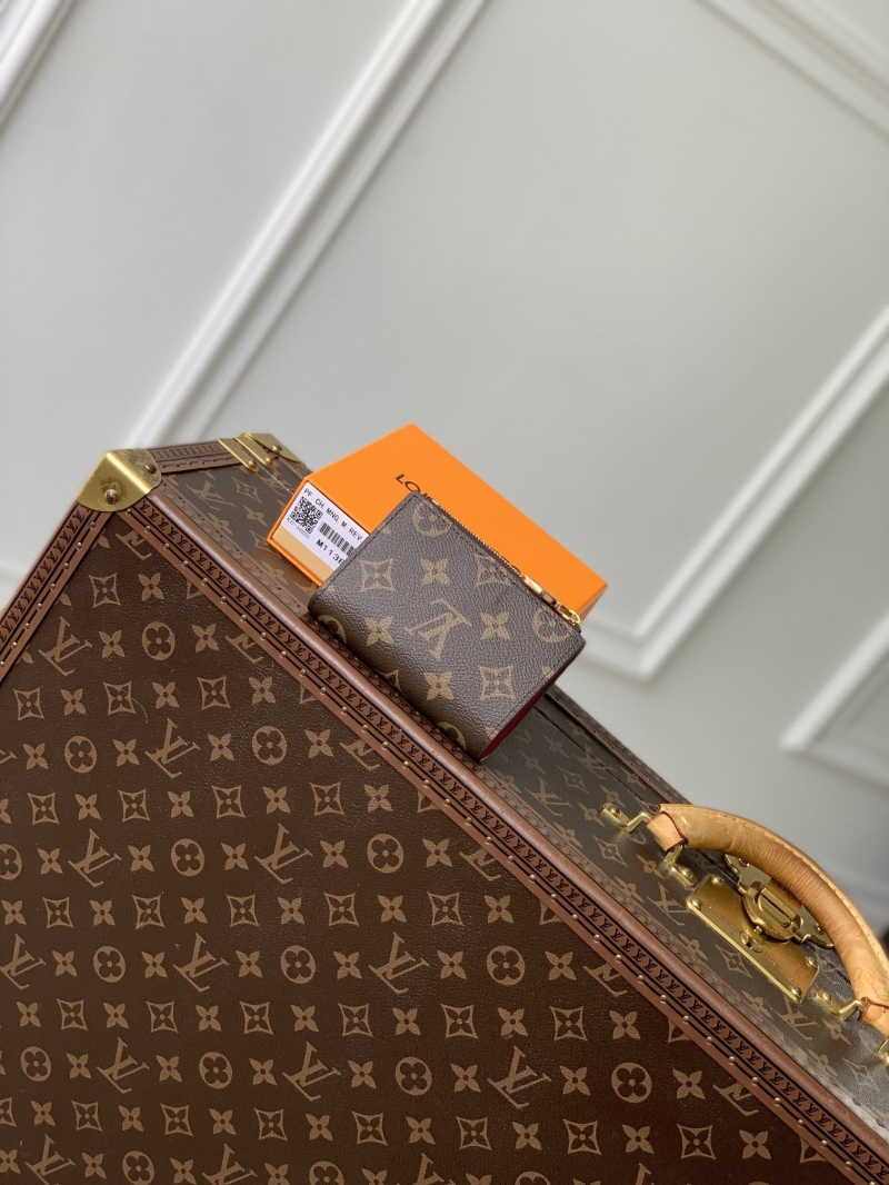 LV Clutch Bags